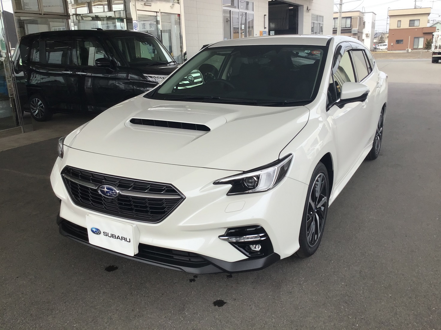 【弘前城東店】　ご納車おめでとうございます。