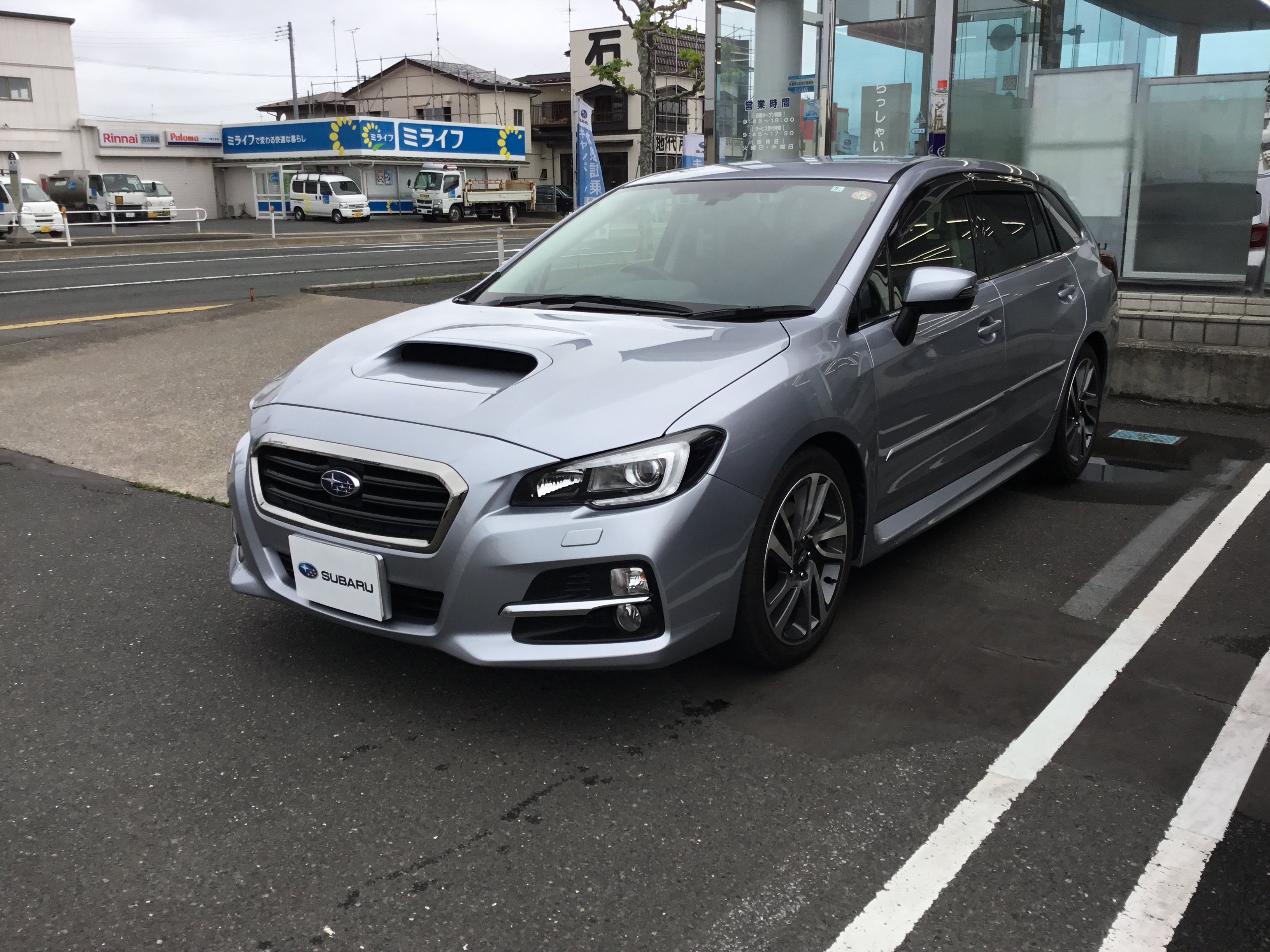 【カースポット八戸類家】ご納車おめでとうございます。