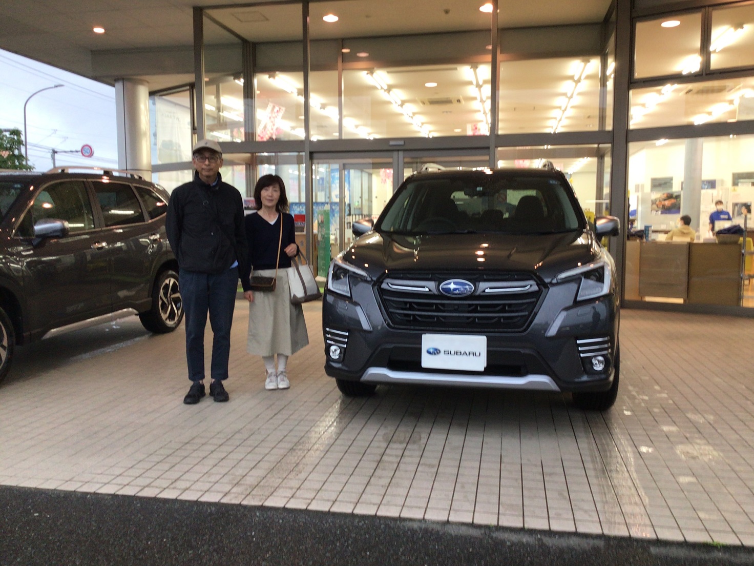 【八戸長苗代店】ご納車おめでとうございます♪