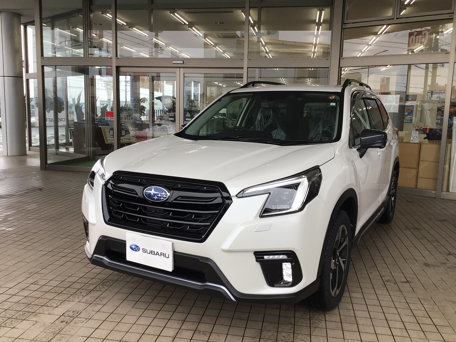 【八戸長苗代店】ご納車おめでとうございます♪