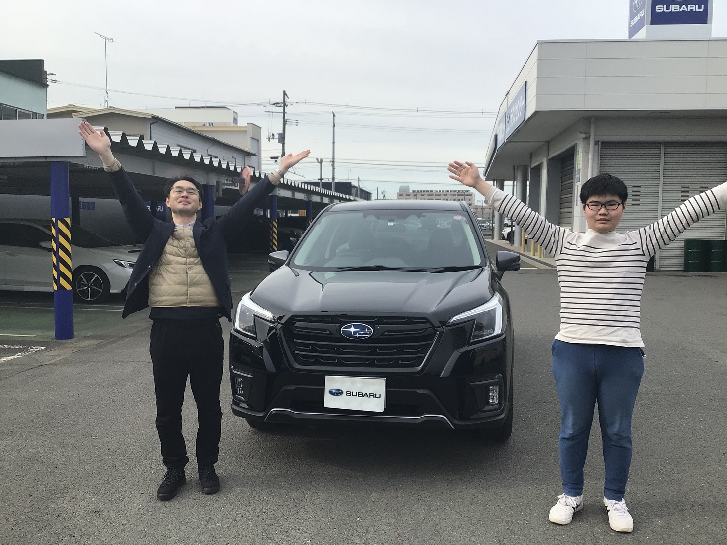 【八戸長苗代店】ご納車おめでとうございます♪