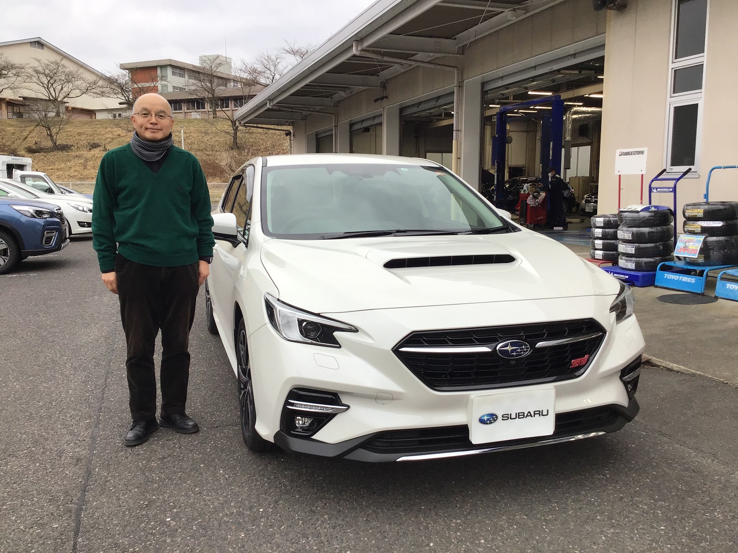 田村店　レヴォーグ納車