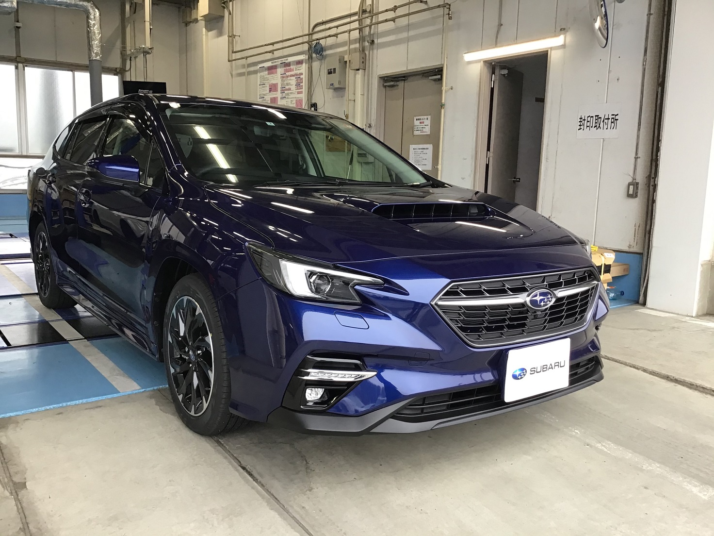 田村店　レヴォーグ納車