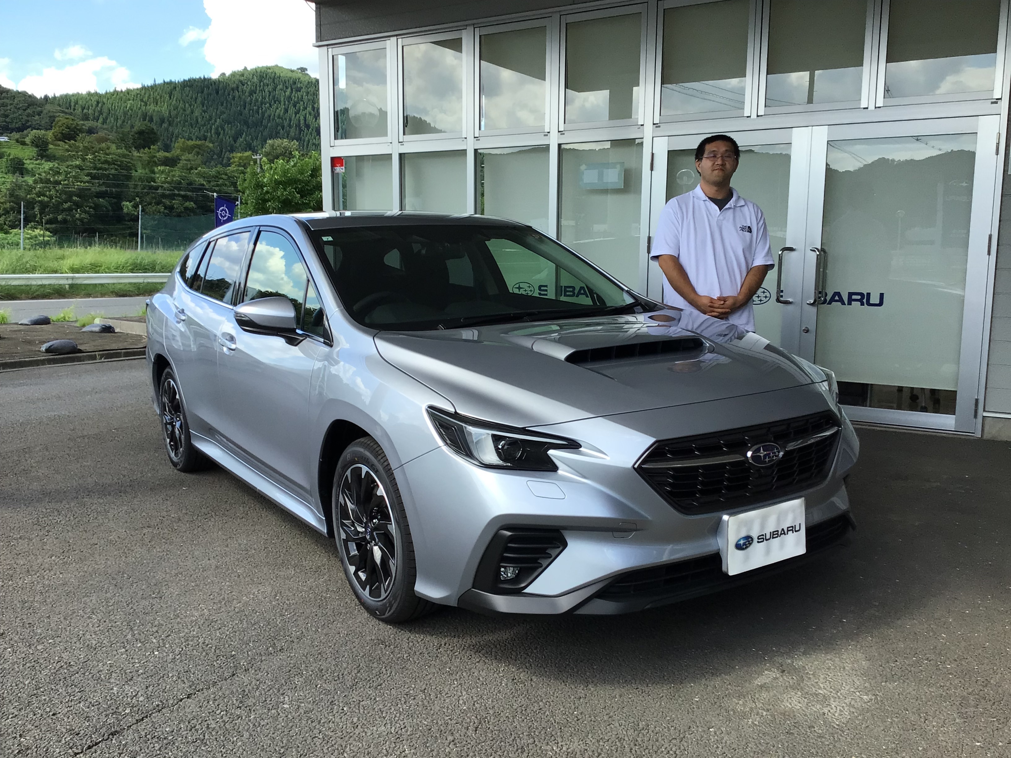 ★二戸バイパス店　森様　LEVORG納車★